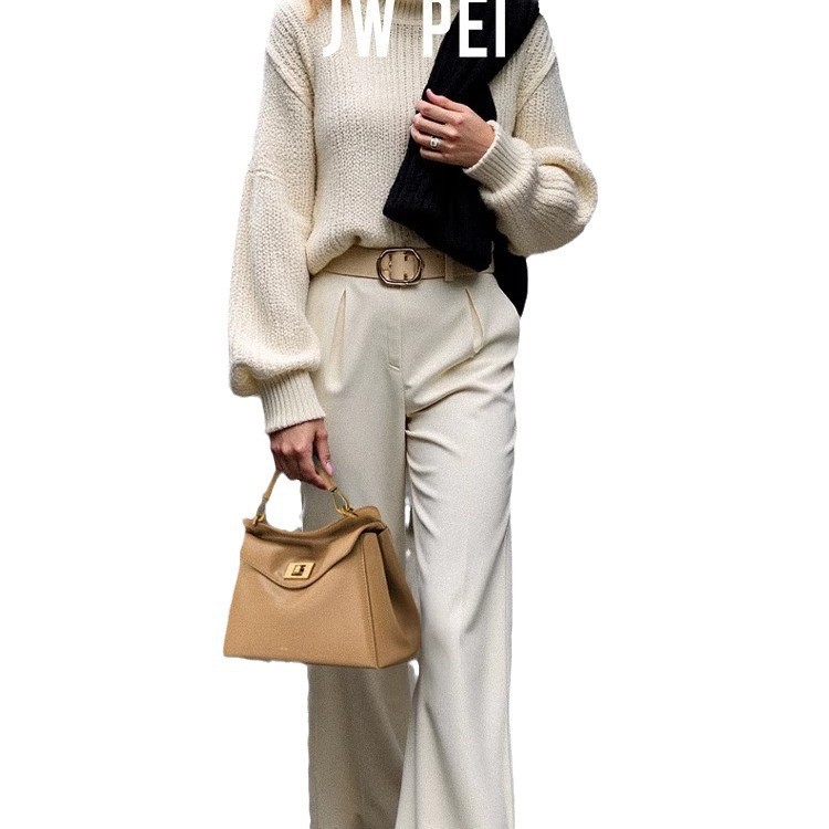 Borsa per cuscino JW PEI, bors - Luxury Bags That Are Affordable recensione e prezzo