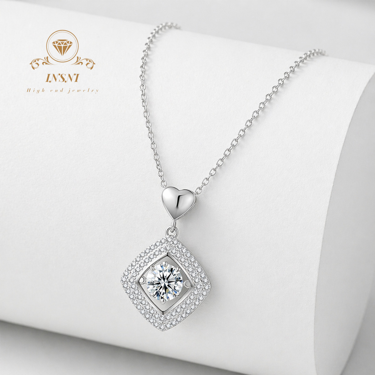 Collana con Pendente Quadrato  - Luxury Bags That Are Affordable recensione e prezzo