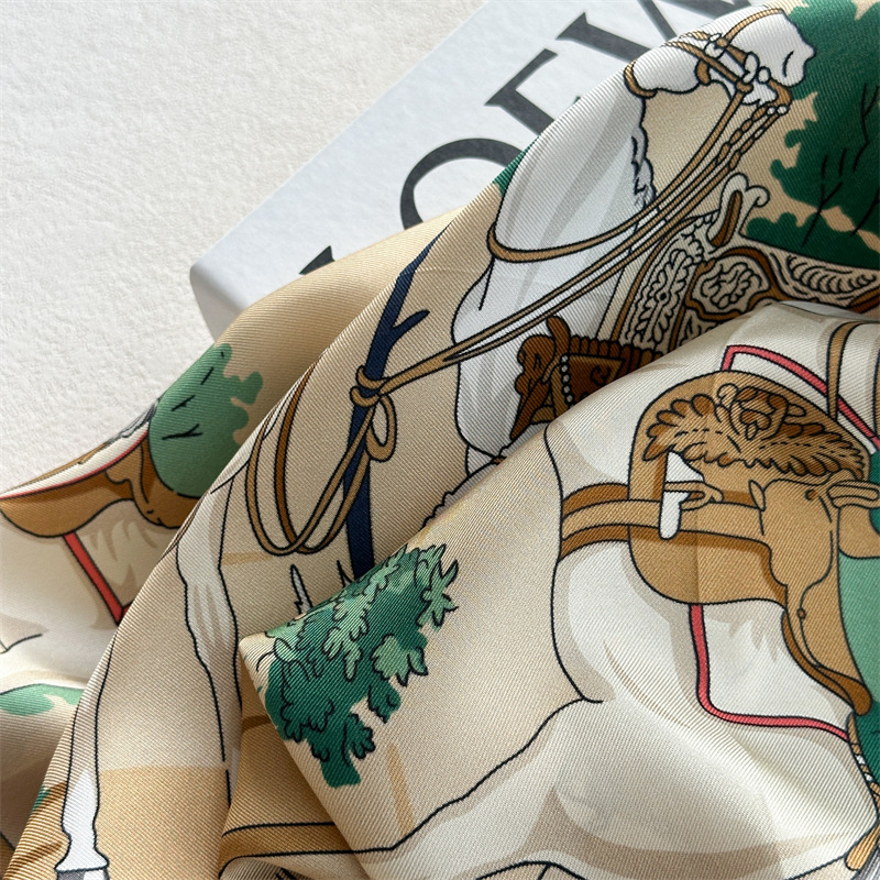 Foulard quadrato di lusso in s - Luxury Bags Hong Kong recensione e prezzo