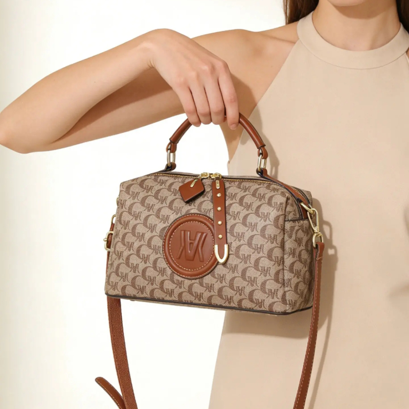 Borsa Boston, borsa a cuscino, - Luxury Bags In recensione e prezzo